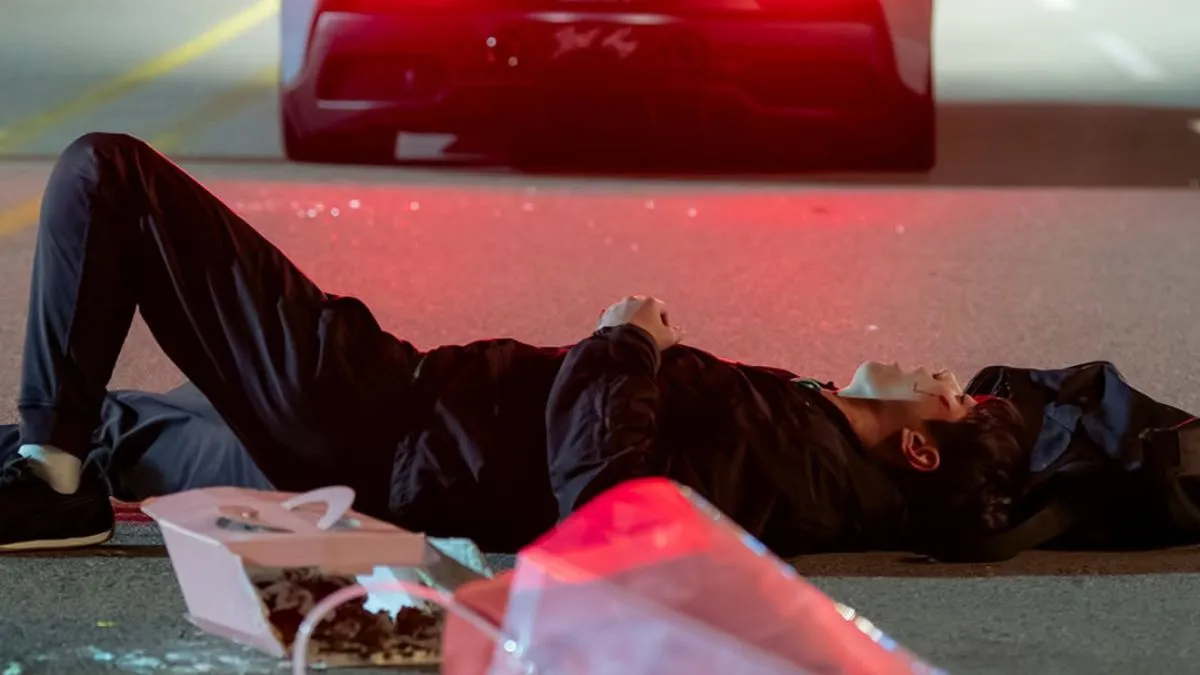 Hwang hit by chairman's car by the twins