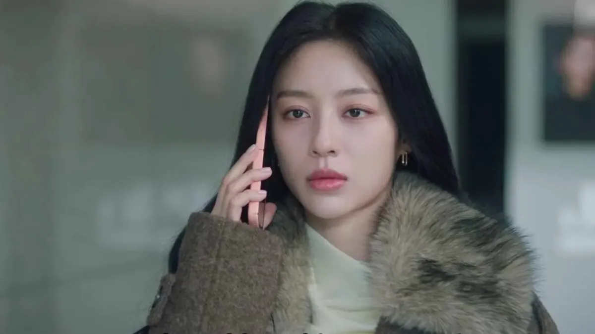 Yoo Ji An is called to consult a counselor for her new role
