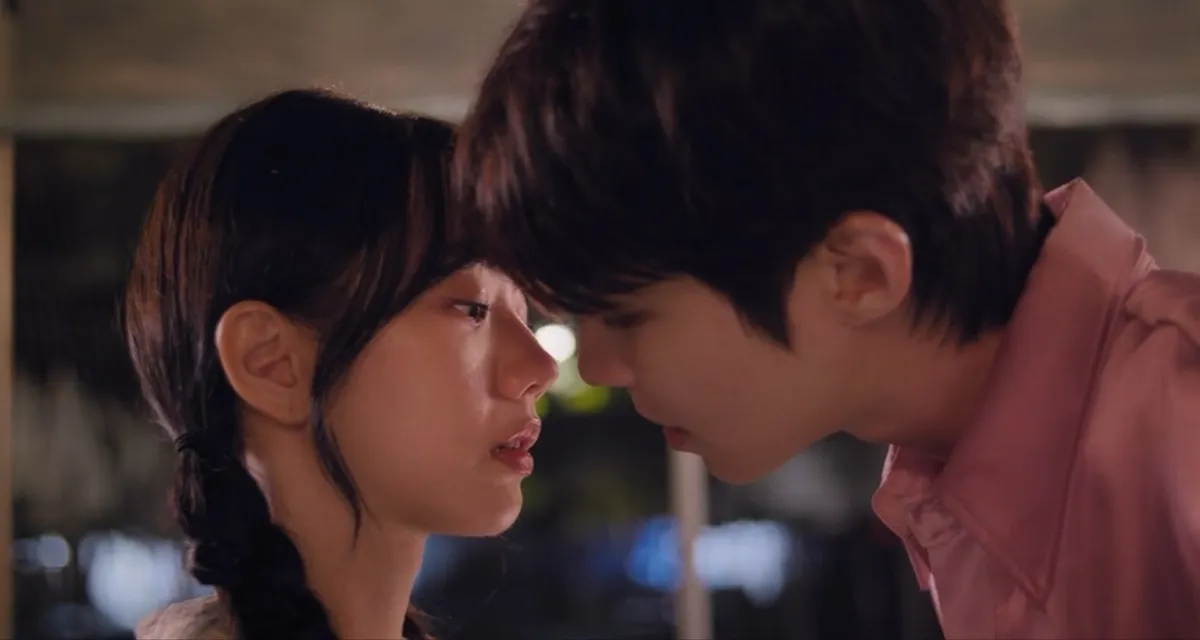 Woo Bin tries to reconcile with Yi Jae in episode 2